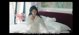 Kim Ji-won feet photo thumbnail