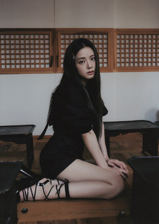 Kim Jisoo feet photo 17