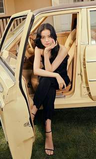 Kim Jisoo feet photo 11