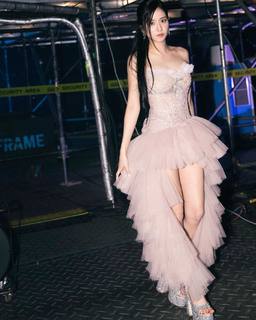 Kim Jisoo feet photo 15