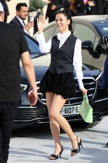 Kim Jisoo feet photo 4