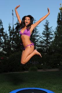 Kim Kardashian feet photo thumbnail