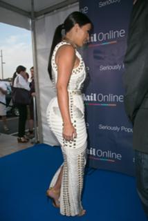 Kim Kardashian feet photo thumbnail