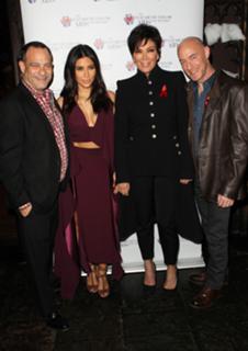 Kim Kardashian feet photo thumbnail