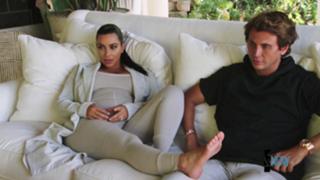 Kim Kardashian feet photo thumbnail