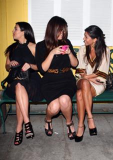 Kim Kardashian feet photo thumbnail