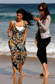 Kim Kardashian feet photo thumbnail