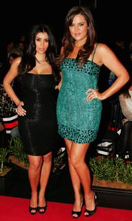 Kim Kardashian feet photo thumbnail