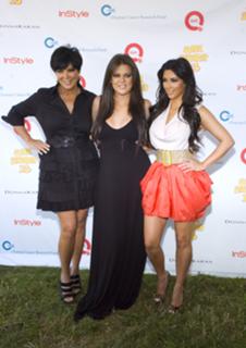 Kim Kardashian feet photo thumbnail