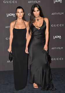 Kim Kardashian feet photo thumbnail