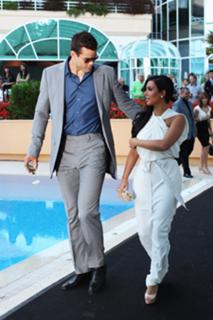 Kim Kardashian feet photo thumbnail