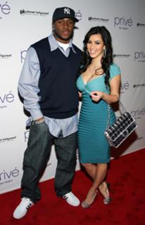 Kim Kardashian feet photo thumbnail