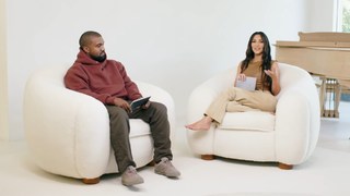 Kim Kardashian feet photo thumbnail