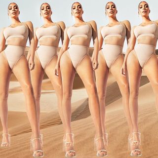 Kim Kardashian feet photo thumbnail