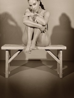 Kim Kardashian feet photo thumbnail