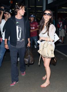 Kim Kardashian feet photo thumbnail