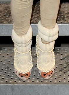 Kim Kardashian feet photo thumbnail