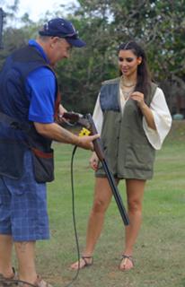 Kim Kardashian feet photo thumbnail