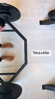 Kim Kardashian feet photo thumbnail