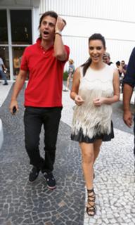 Kim Kardashian feet photo thumbnail
