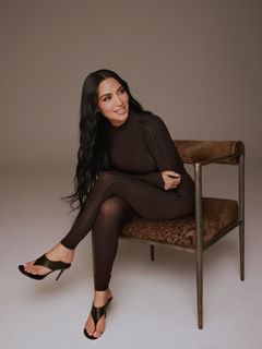 Kim Kardashian feet photo 9