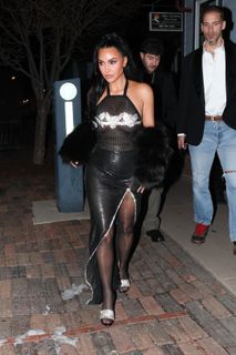 Kim Kardashian feet photo 7