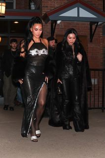 Kim Kardashian feet photo 2