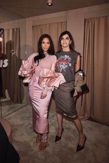 Kim Kardashian feet photo 12