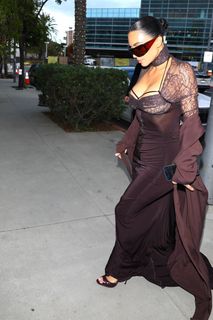 Kim Kardashian feet photo 8