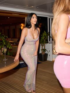 Kim Kardashian feet photo 3