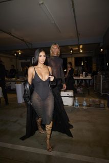 Kim Kardashian feet photo 9