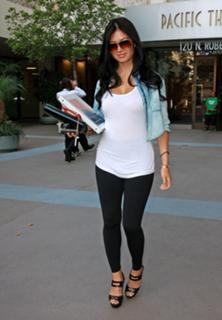 Kim Lee feet photo 14
