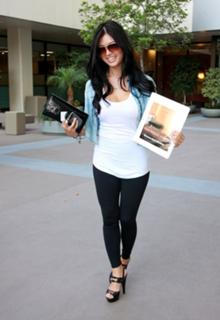 Kim Lee feet photo 12