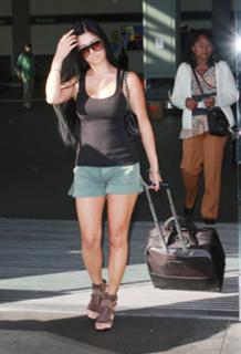 Kim Lee feet photo 2
