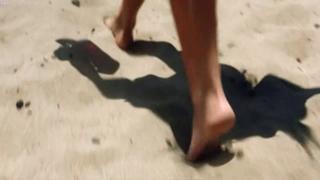 Kim Matula feet photo thumbnail