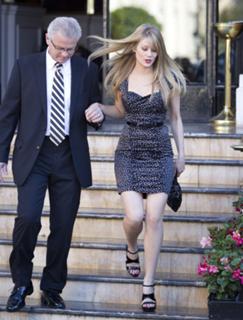 Kim Matula feet photo thumbnail