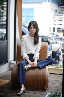Kim Min-hee feet photo 13