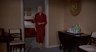 Kim Novak feet photo thumbnail