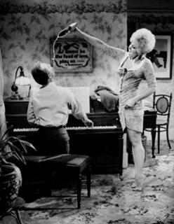 Kim Novak feet photo thumbnail