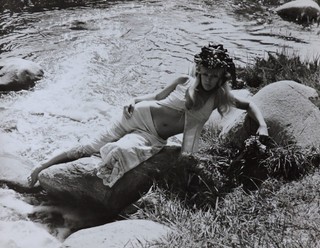 Kim Novak feet photo thumbnail