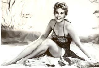 Kim Novak feet photo thumbnail