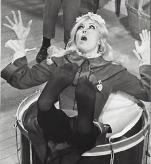 Kim Novak feet photo thumbnail