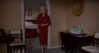 Kim Novak feet photo thumbnail