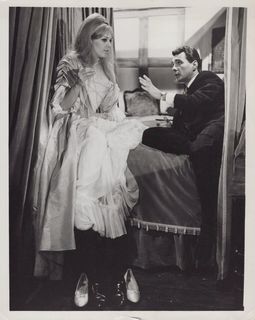 Kim Novak feet photo thumbnail