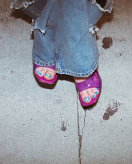 Kim Petras feet photo 20