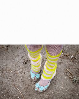 Kim Petras feet photo 12