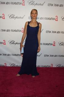 Kim Raver feet photo thumbnail