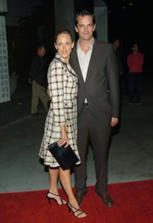 Kim Raver feet photo thumbnail