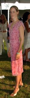 Kim Raver feet photo thumbnail