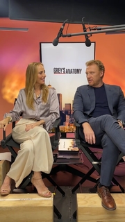 Kim Raver feet photo thumbnail